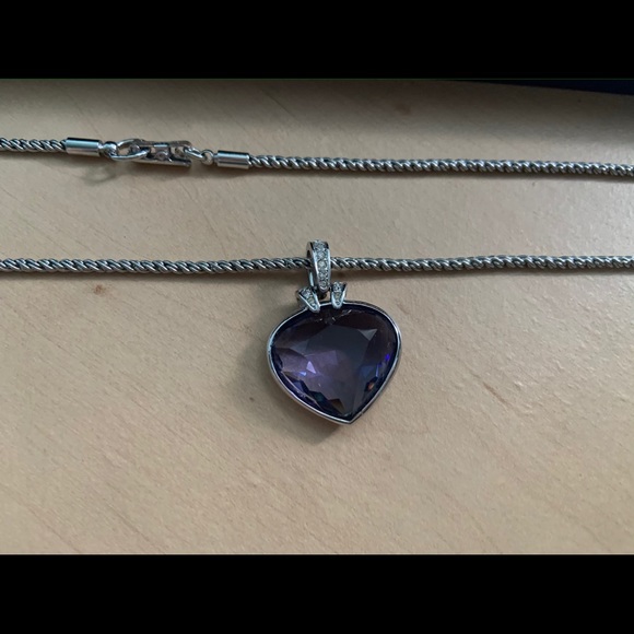 Swarovski Jewelry - EUC Swarovski Tanzanite crystal necklace